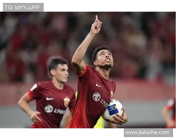 柔佛球员艾曼：尽管场地困难我们依然全力专注于比赛